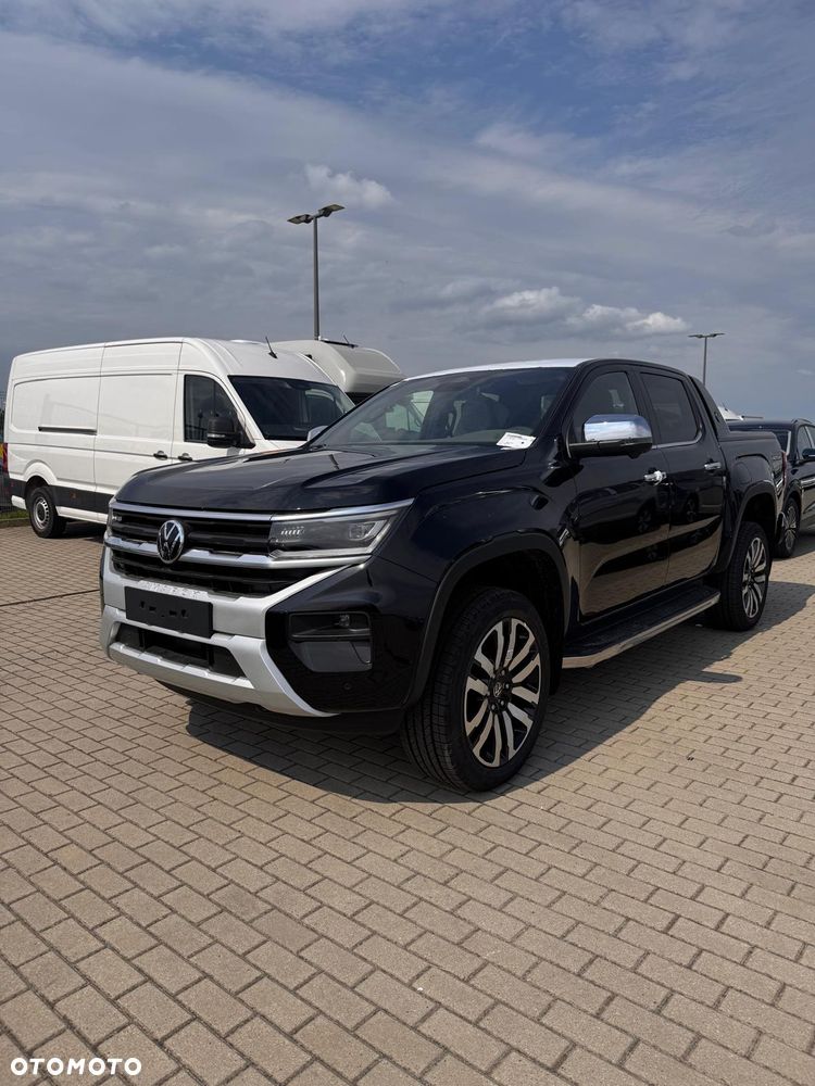 Volkswagen Amarok - 1