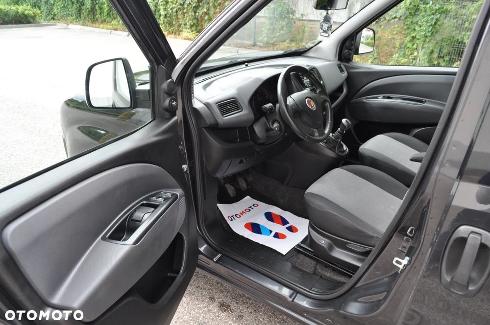 Fiat Doblo 1.4 T-Jet 16V Emotion - 11