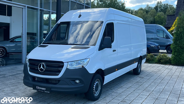 Mercedes-Benz SPRINTER 319 CDI