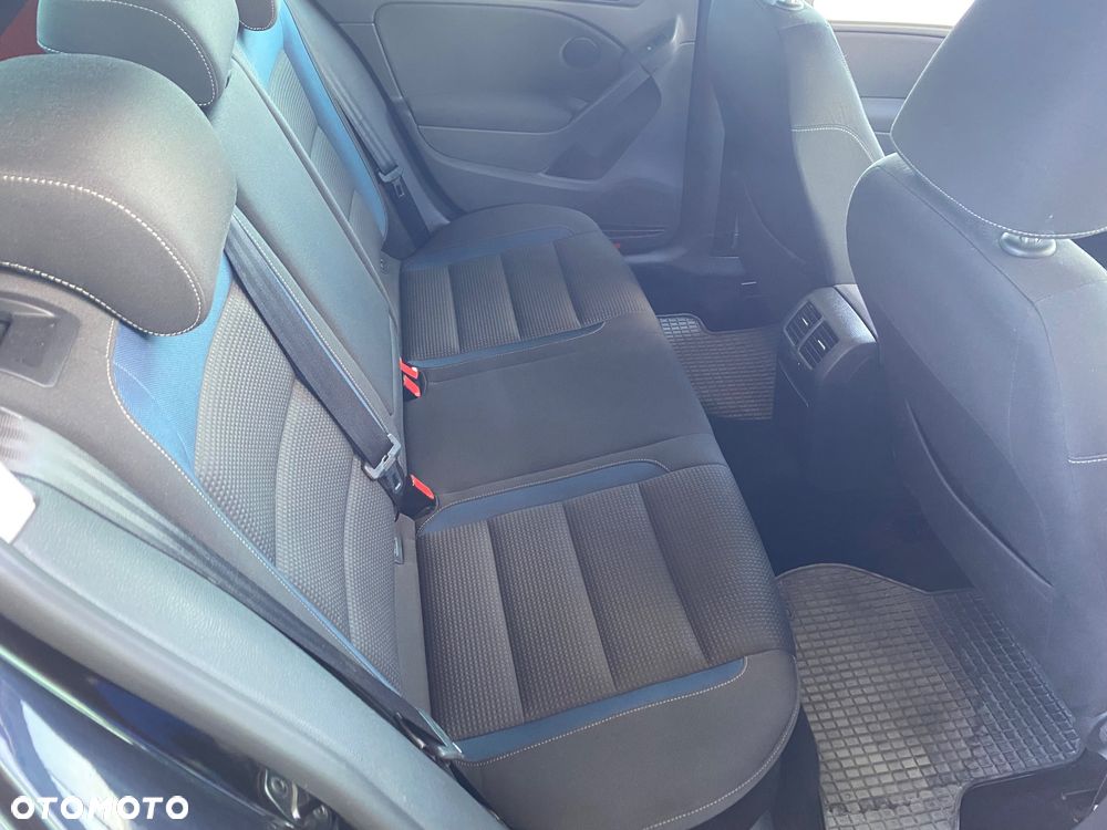 Volkswagen Golf 1.4 Team - 32