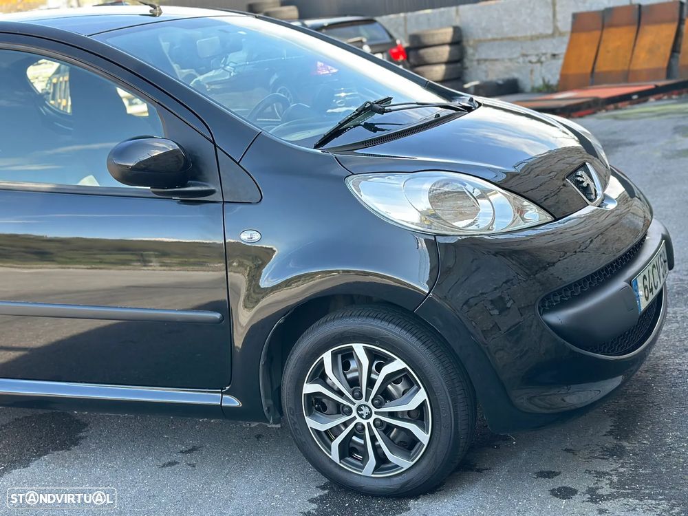 Peugeot 107 1.0 Trendy - 10