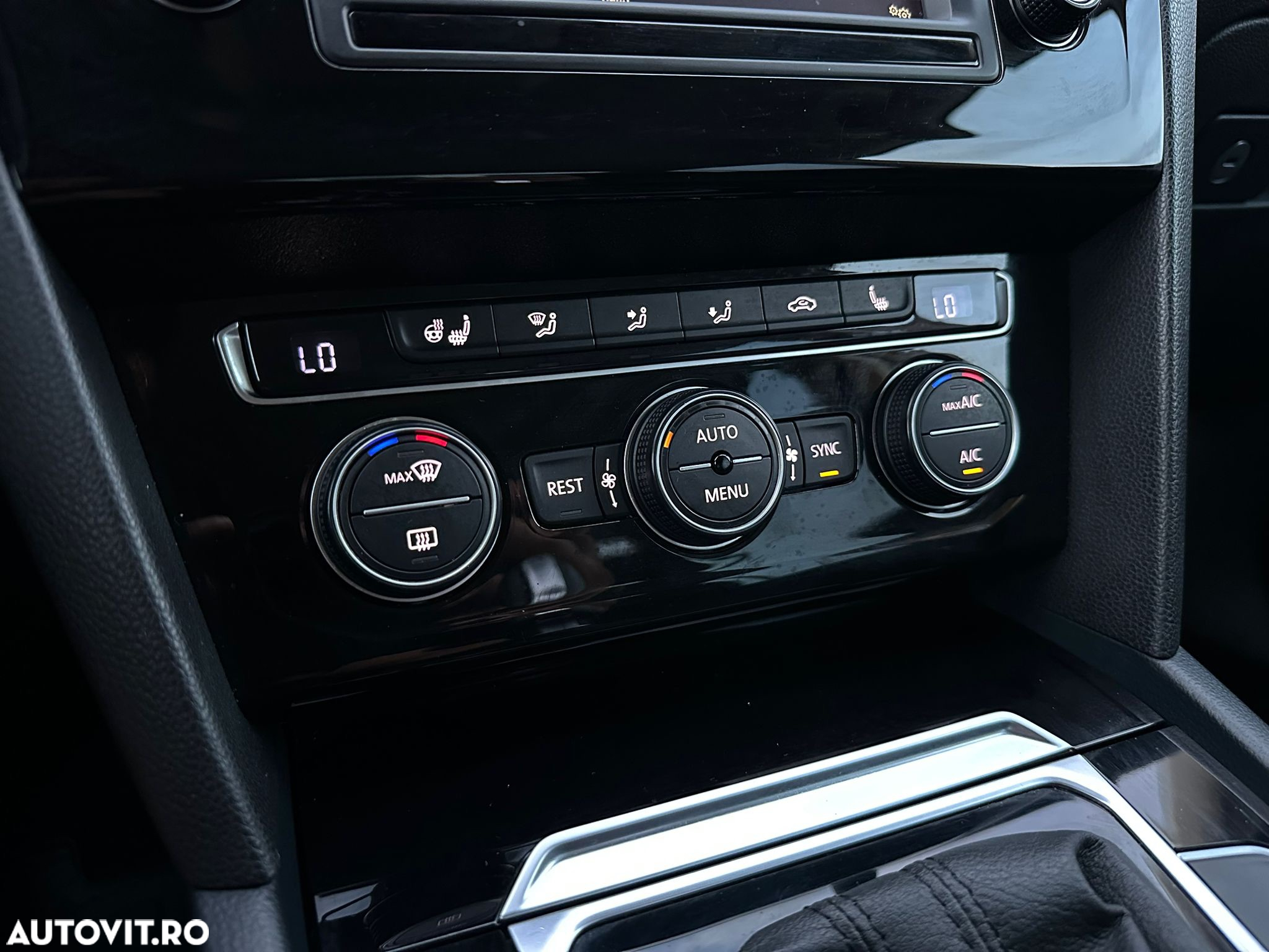Volkswagen Passat 2.0 TDI DSG Highline - 10