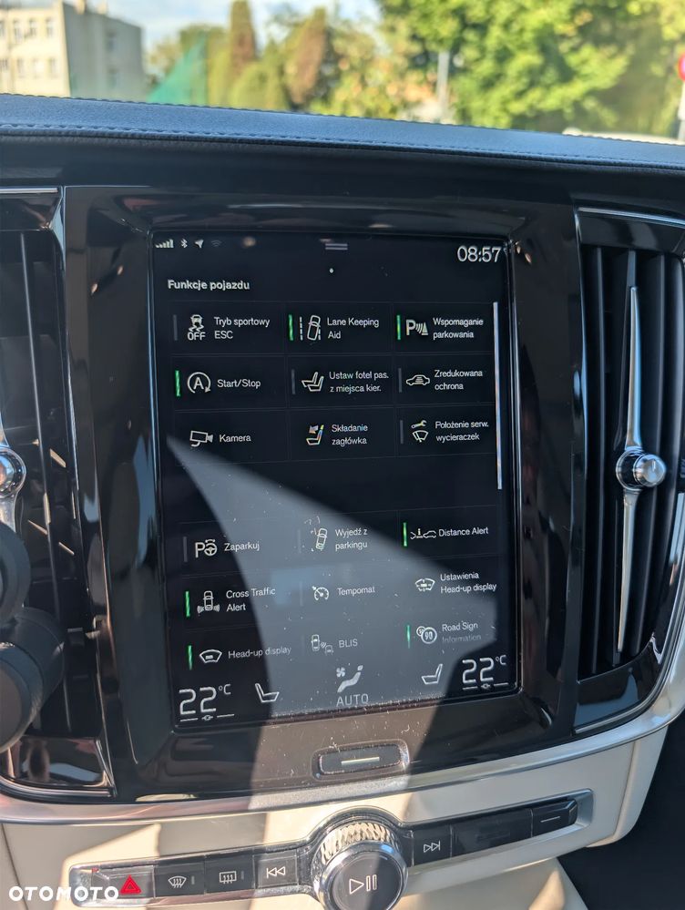 Volvo V90 Cross Country D5 AWD - 18