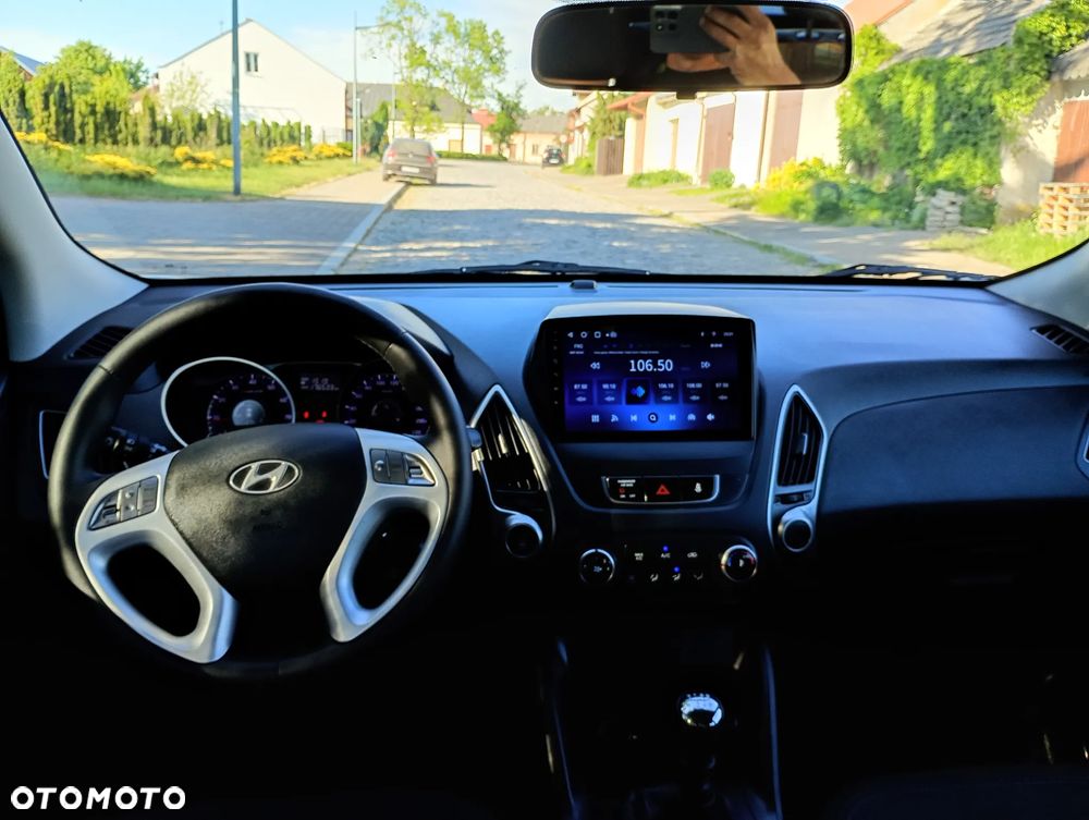 Hyundai ix35 1.6 2WD blue Trend - 32