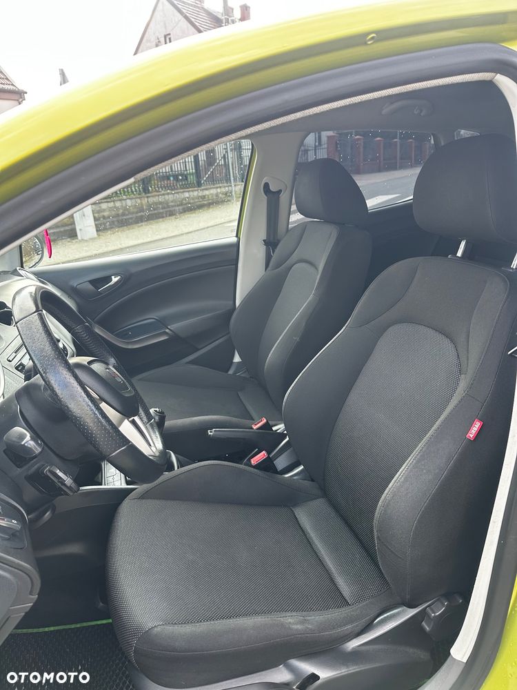 Seat Ibiza 1.4 16V Style - 11