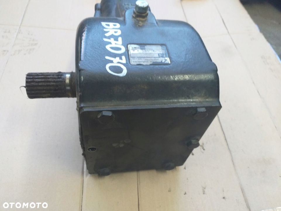 PRZEKŁADNIA GŁÓWNA PRASA NEW HOLLAND 180R BR7070 - 8