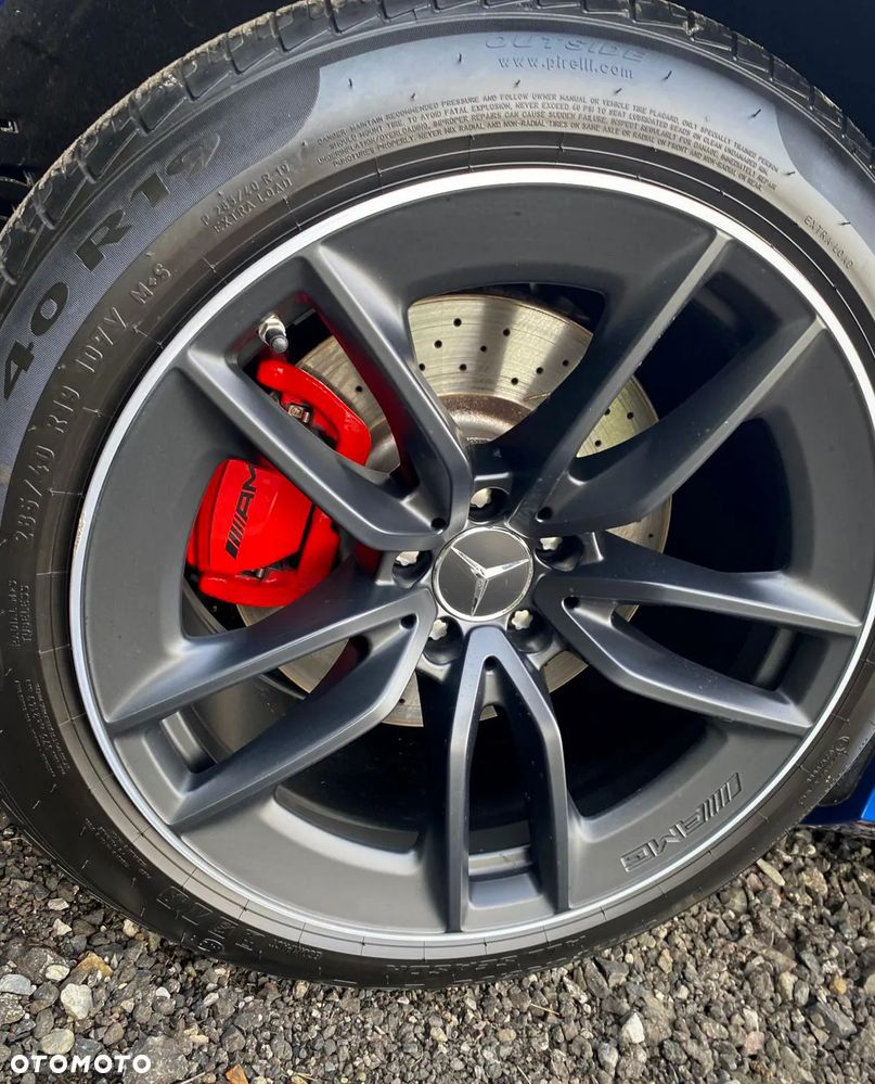 Mercedes-Benz AMG GT 53 4Matic+ 4D Speedshift TCT 9G - 13