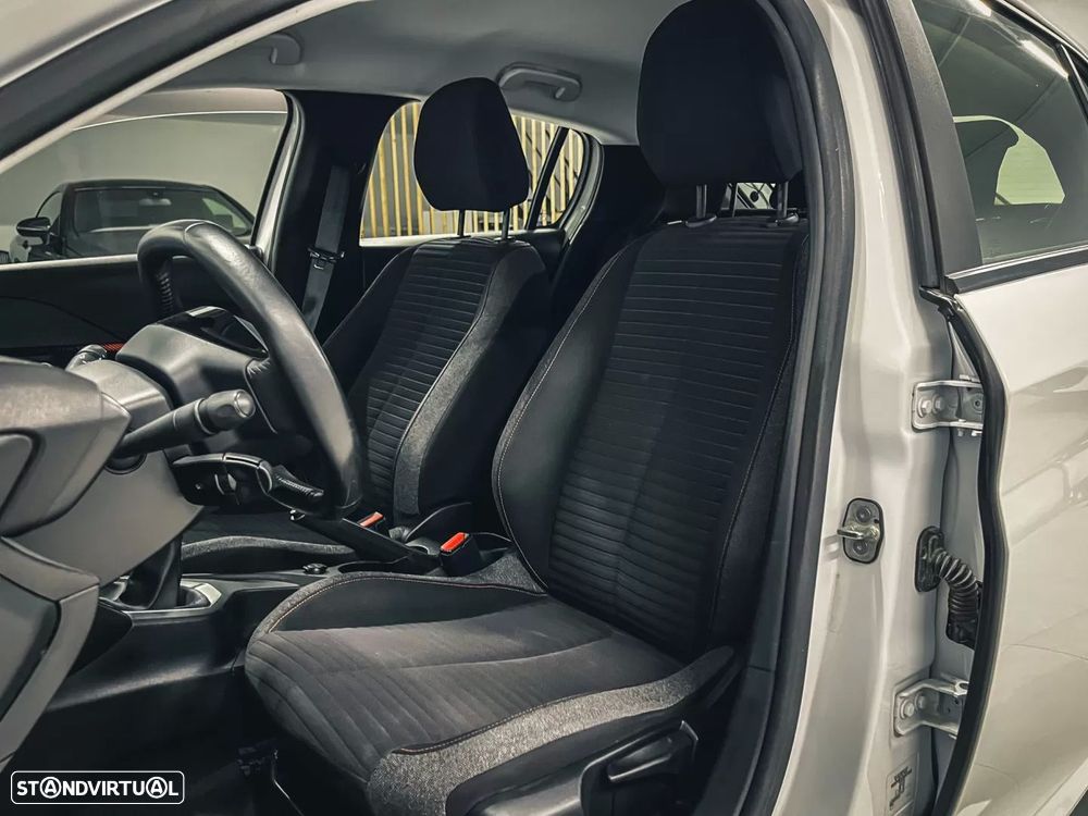 Peugeot 208 1.2 PureTech Active - 9