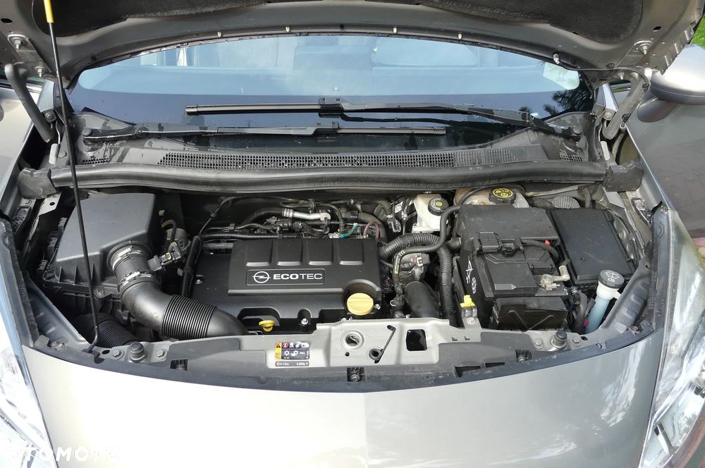 Opel Meriva 1.4 Automatik Innovation - 29