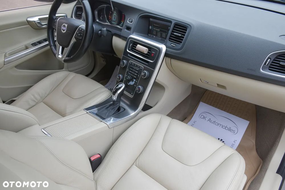 Volvo S60 2.5 T5 - 25