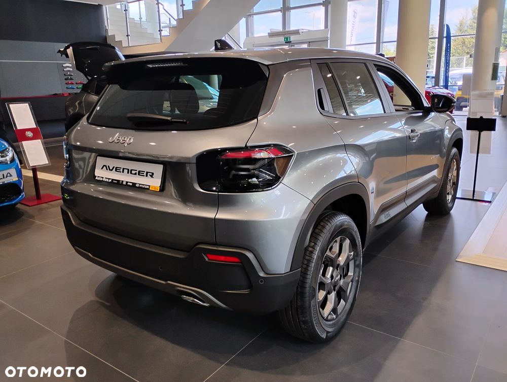 Jeep Avenger 1.2 T3 mHEV Longitude FWD eDCT6 - 9