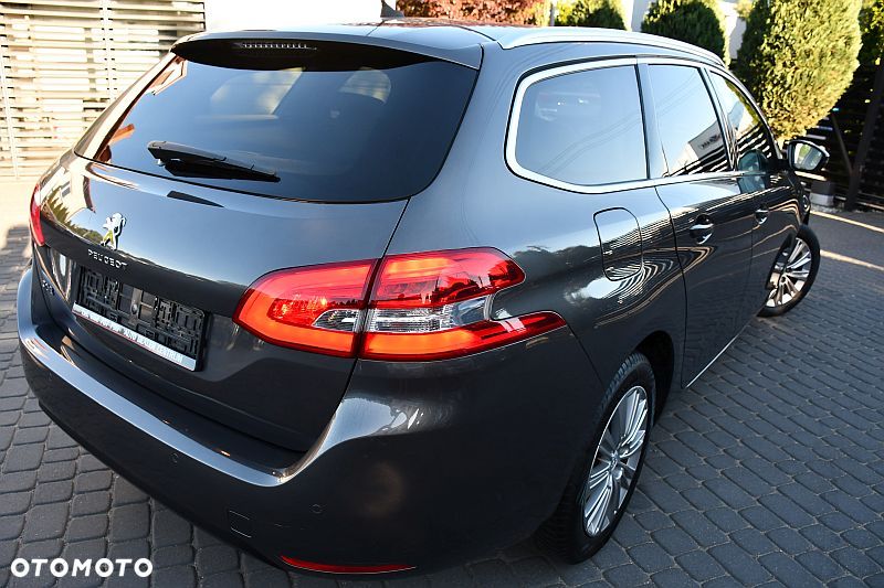 Peugeot 308 BlueHDi FAP 130 Stop & Start Allure - 33