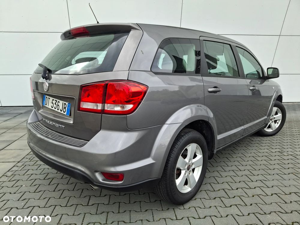 Fiat Freemont 2.0 Multijet 16V DPF Urban - 13