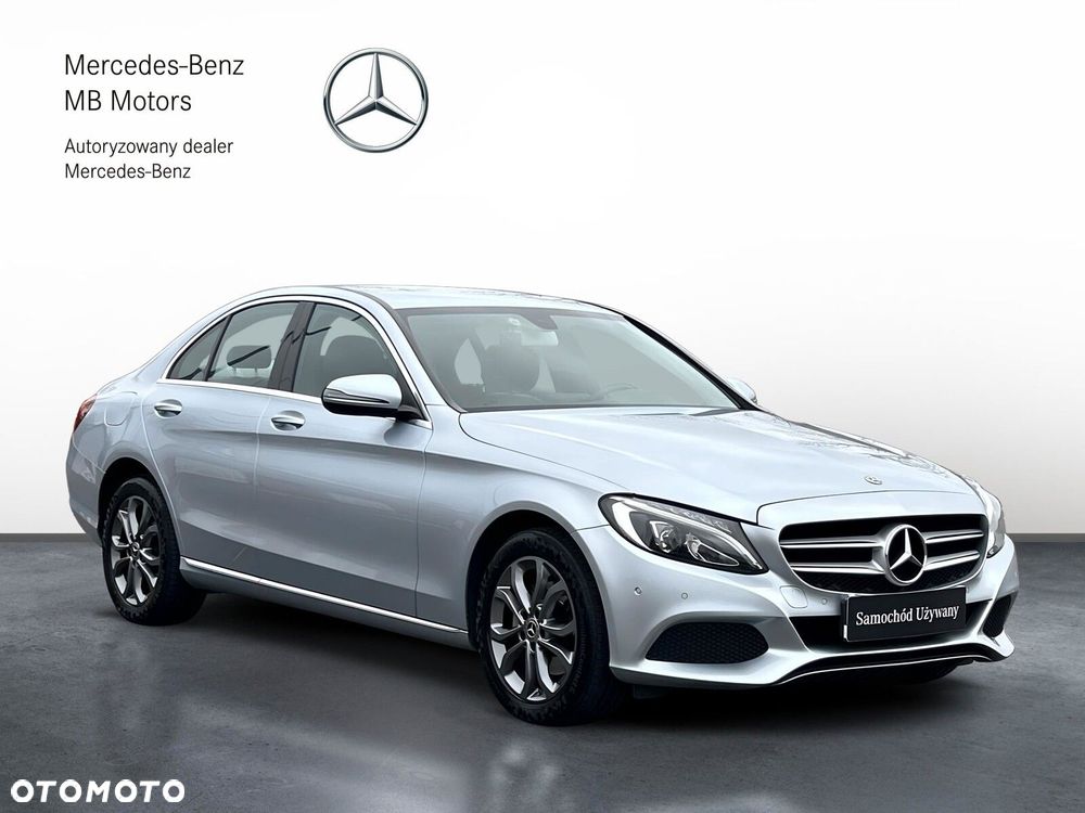 Mercedes-Benz Klasa C 200 4-Matic 9G-TRONIC - 8