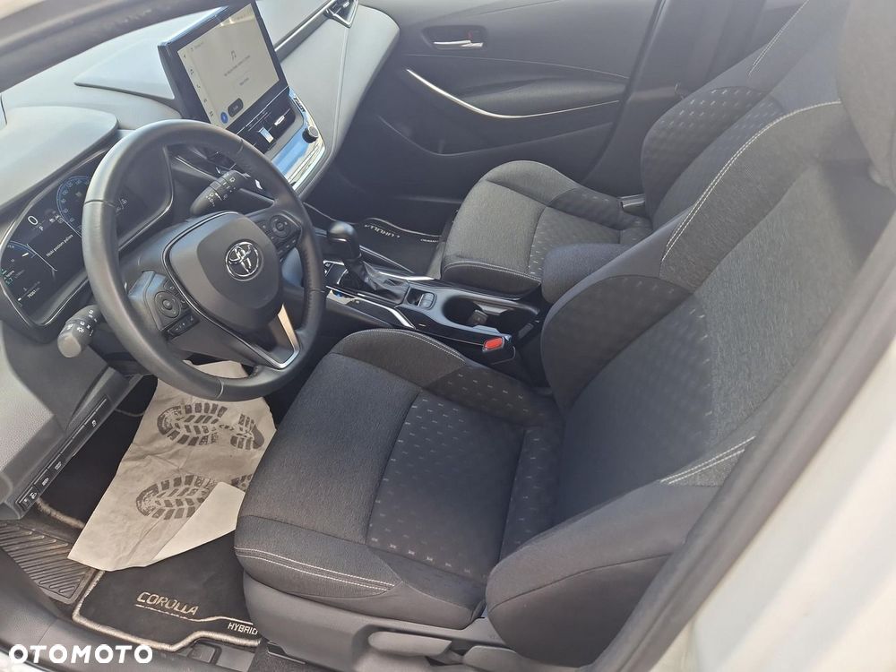 Toyota Corolla 1.8 Hybrid Comfort - 9
