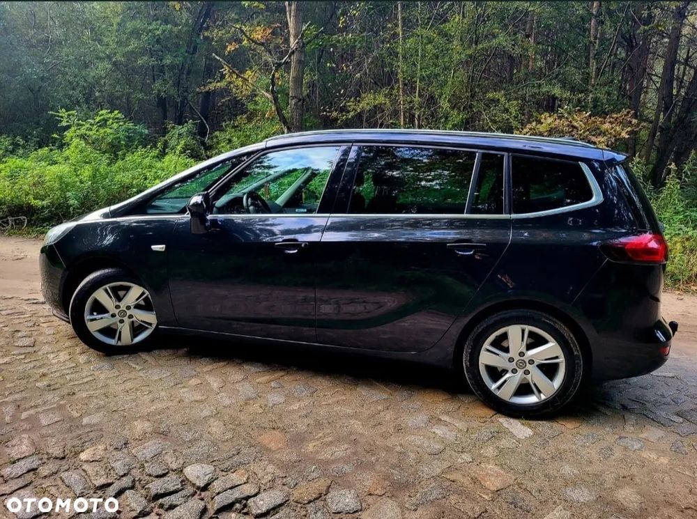 Opel Zafira 1.6 CDTI Cosmo - 4