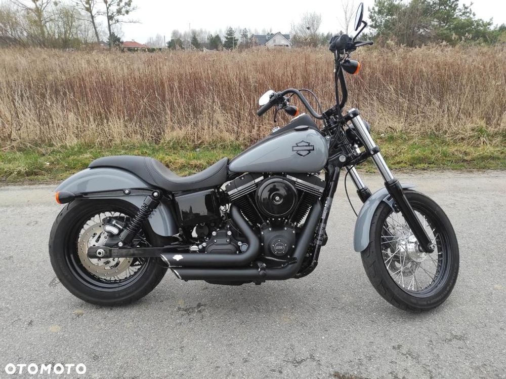 Harley-Davidson Dyna Street Bob - 2