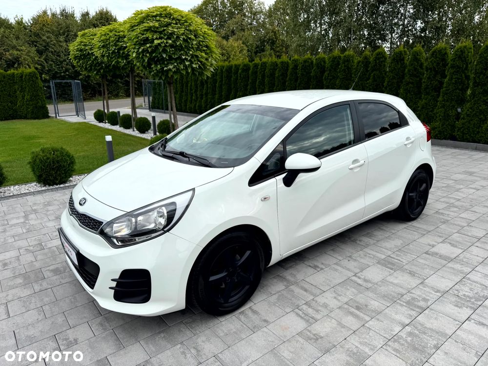 Kia Rio - 1