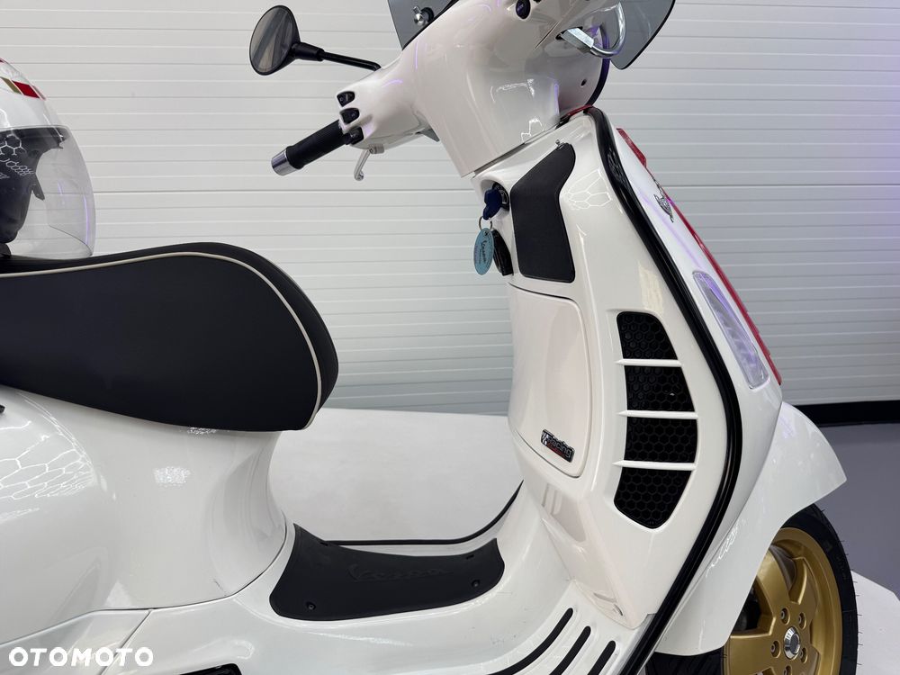 Piaggio Vespa - 21