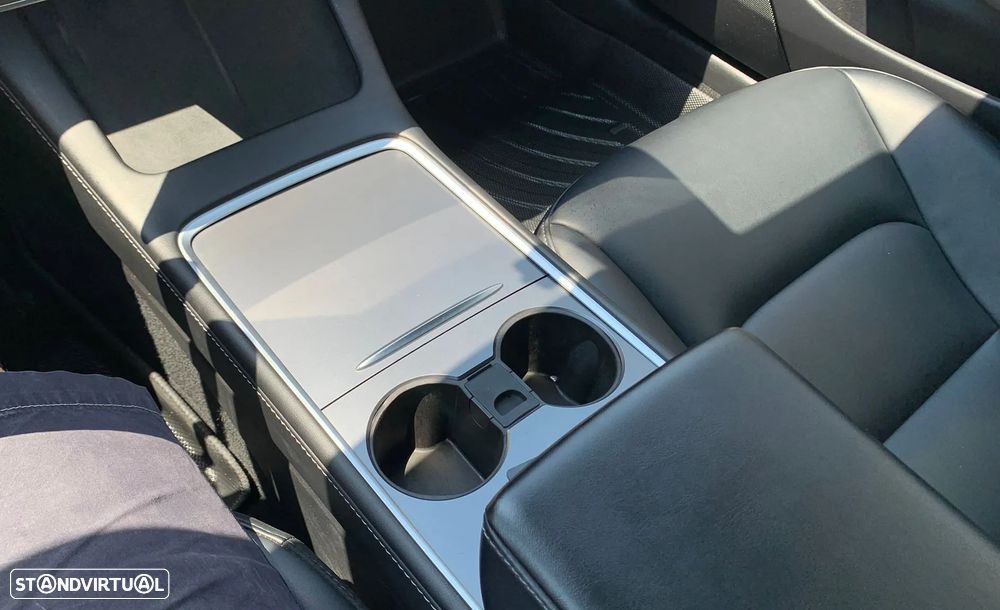 Tesla Model 3 Standard Range Plus RWD - 9