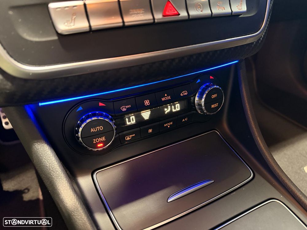 Mercedes-Benz A 180 d 7G-DCT AMG Line - 18