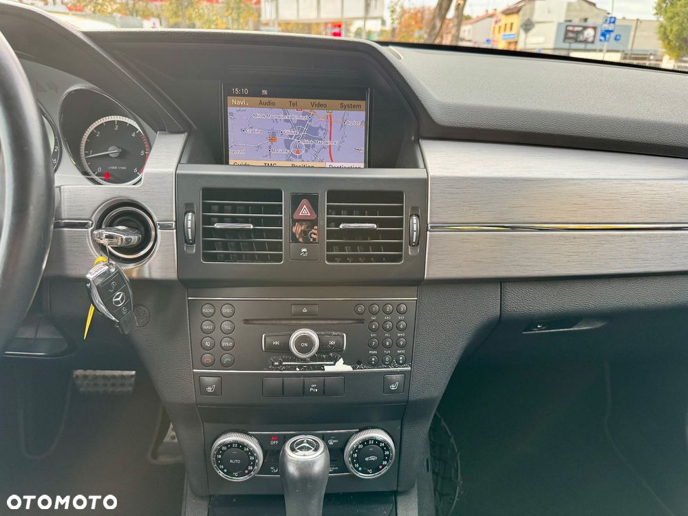 Mercedes-Benz GLK - 23