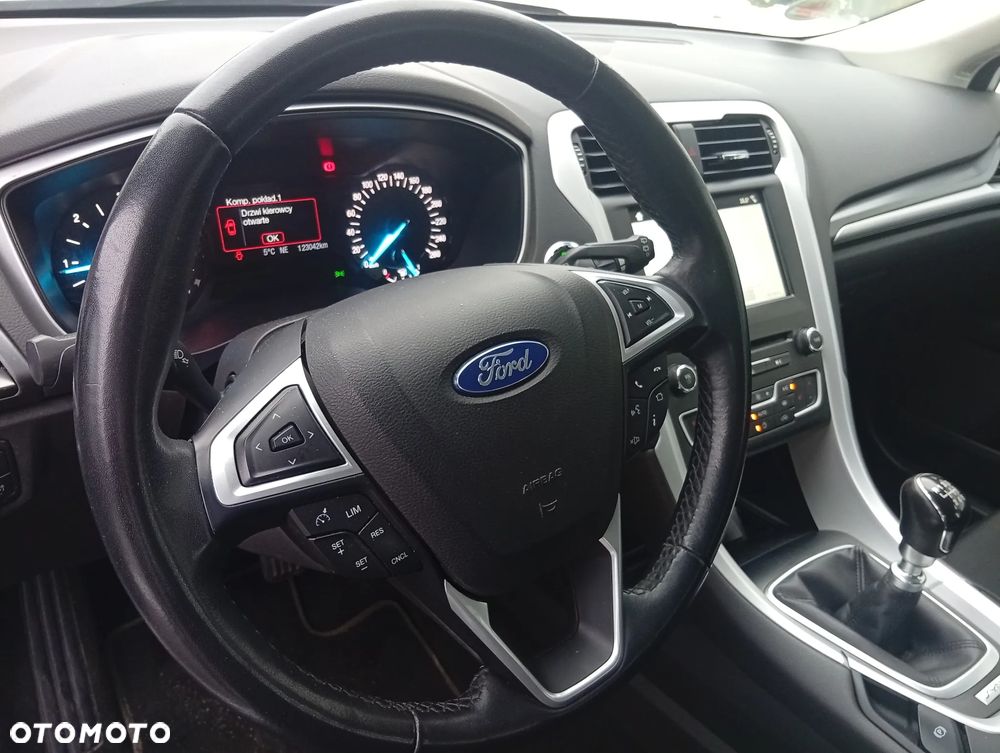 Ford Mondeo 1.5 TDCi Start-Stopp Titanium - 5