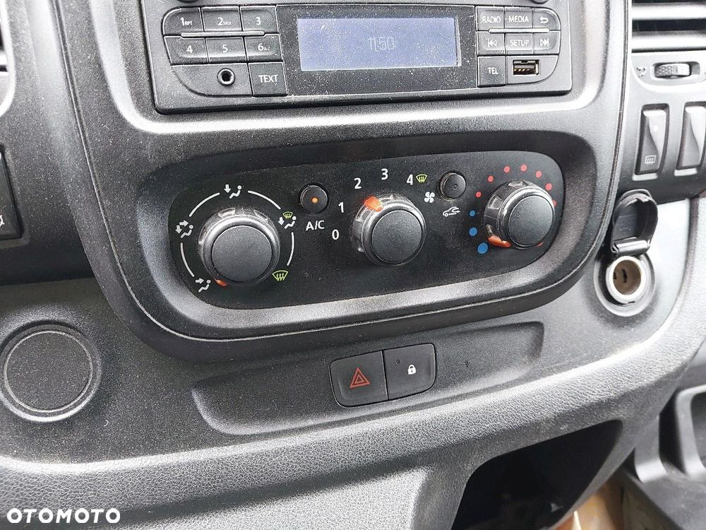 Renault Trafic - 14