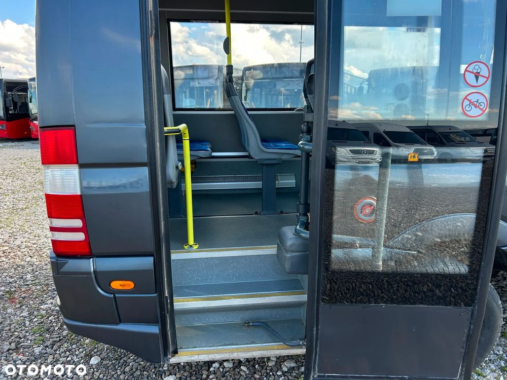 Mercedes-Benz Sprinter 516 - 28