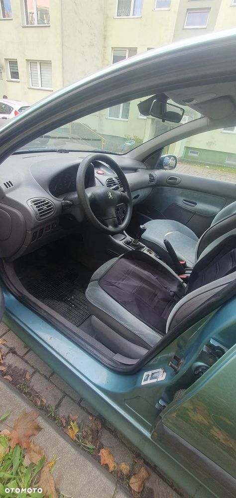 Peugeot 206 - 7