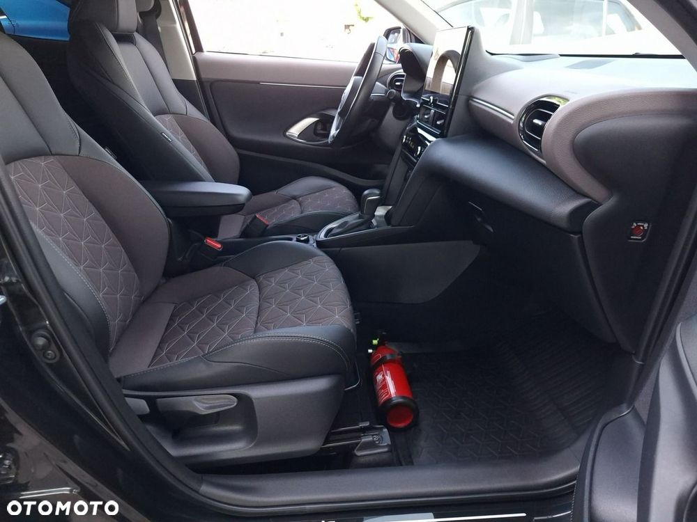 Toyota Yaris Cross Hybrid 1.5 Executive AWD - 16