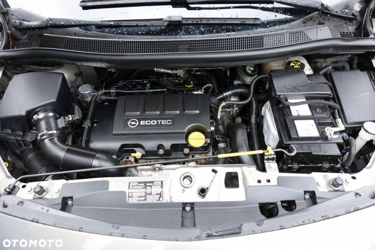 Opel Meriva - 9