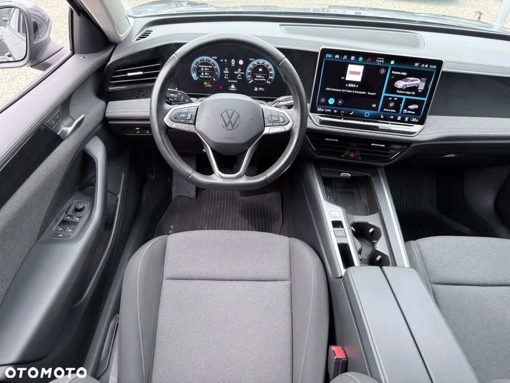 Volkswagen Passat Variant - 18
