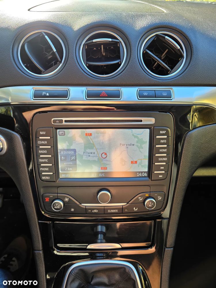 Ford S-Max 2.0 T Titanium - 32