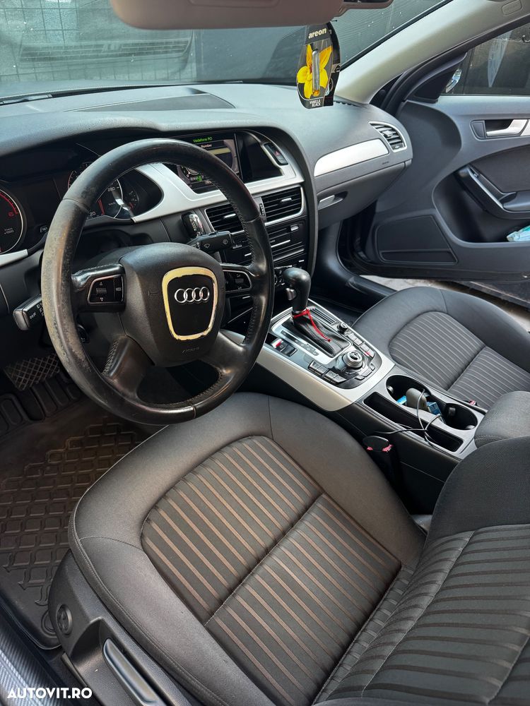 Audi A4 Avant 2.0 TDI Multitronic - 5