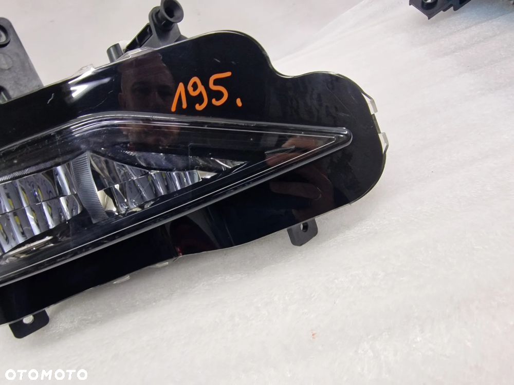 VW BORA II 19G 19- LEWY HALOGEN LED , NR 19G941699 , NR AUKCJI H195 - 4