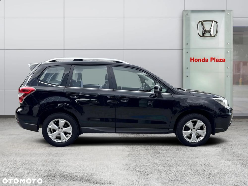 Subaru Forester 2.0i Exclusive Lineartronic EU6 - 7