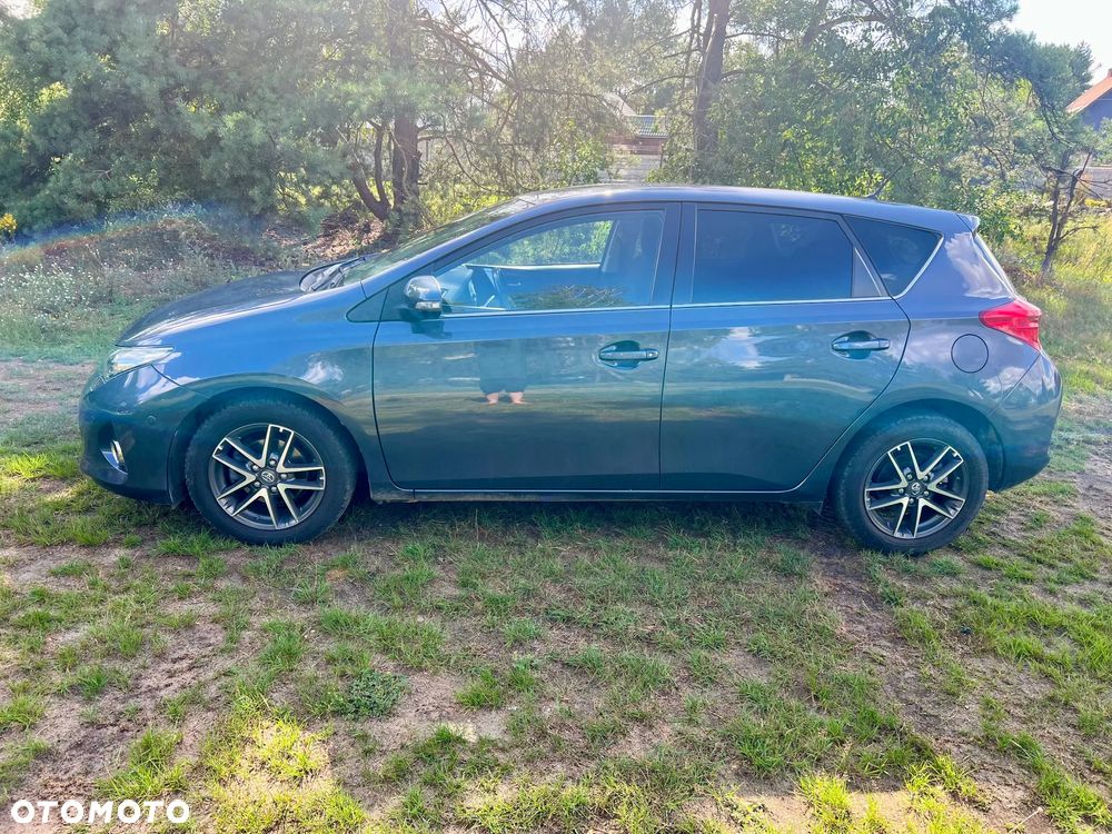 Toyota Auris 1.6 Valvematic Multidrive S Executive - 4