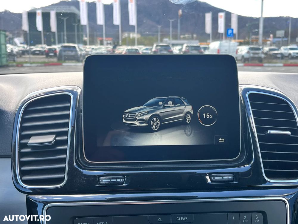 Mercedes-Benz GLE 250 d 4MATIC - 25