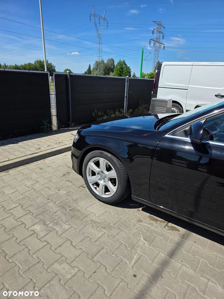 Audi A4 Avant - 8