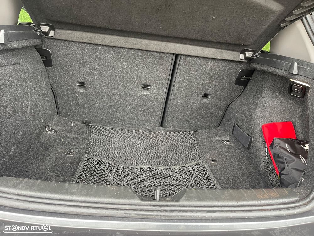 BMW 118 dA Pack M - 10