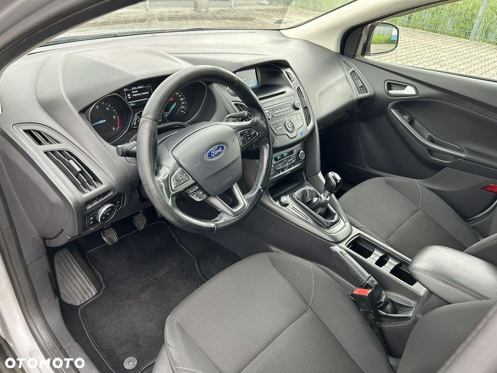 Ford Focus - 20