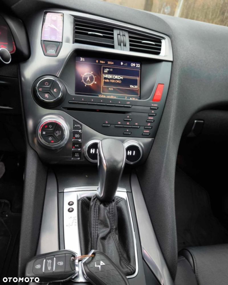 Citroën DS5 2.0 HDi SoChic - 8