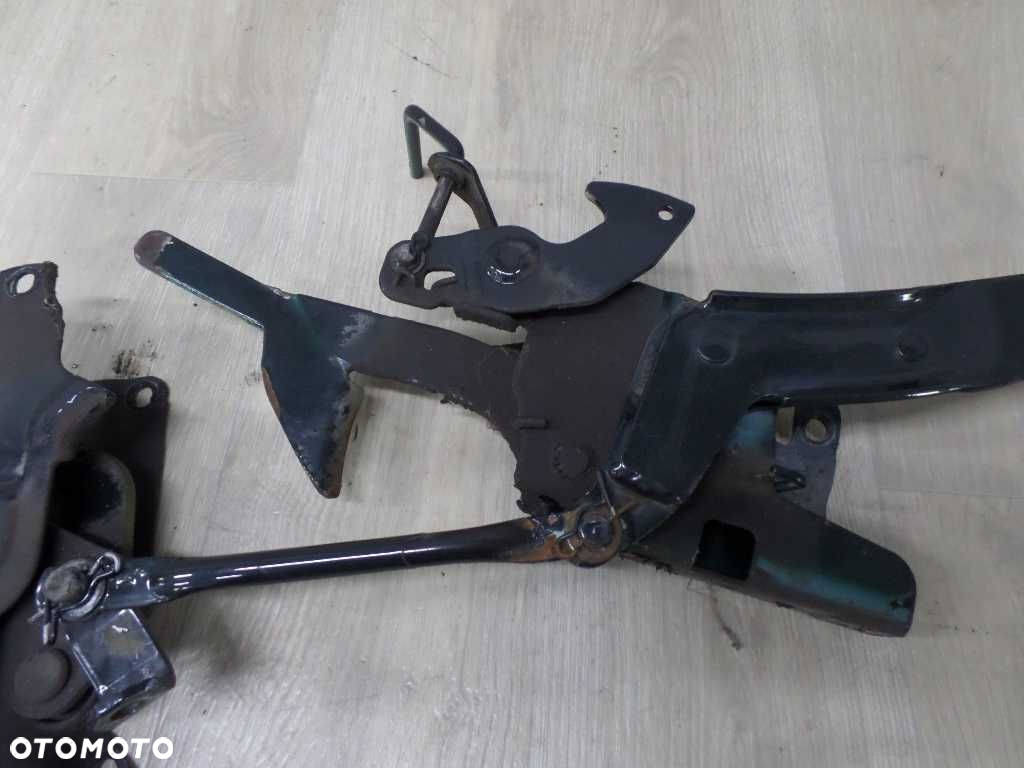 ISUZU NPR NQR NKR ZAMEK RYGIEL KABINY 04-07 - 3