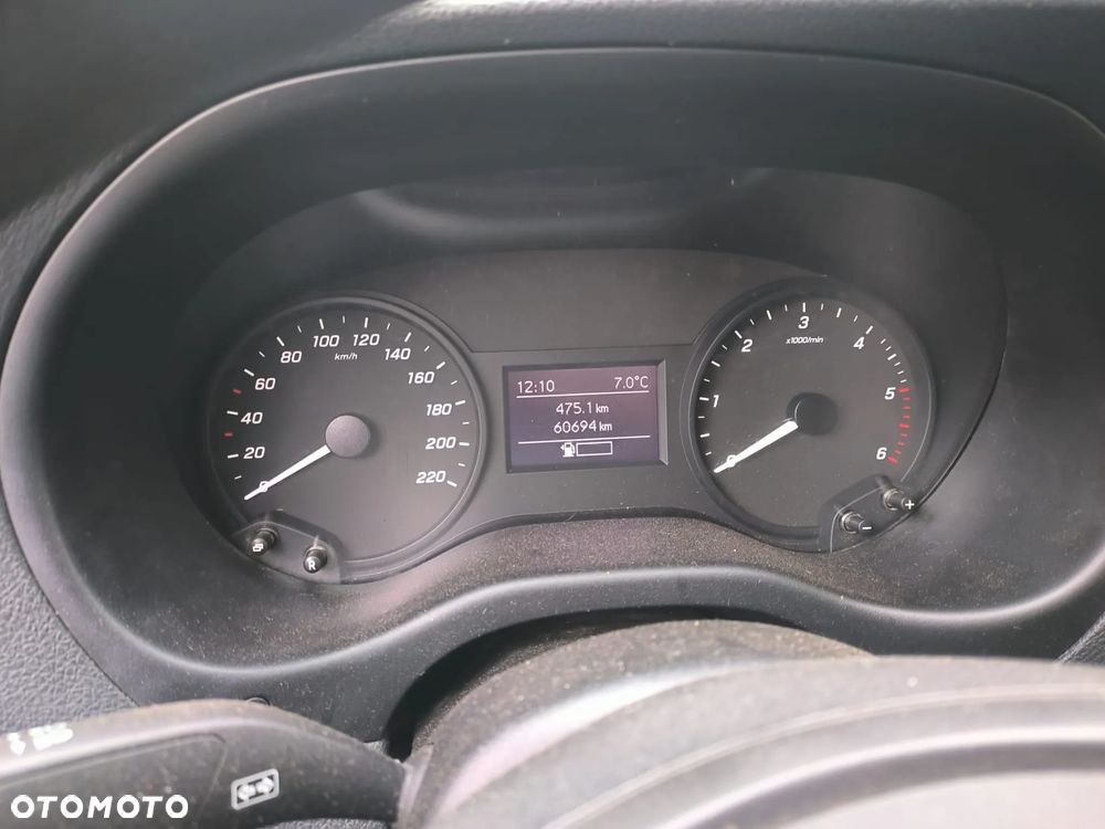 Mercedes-Benz VITO - 18