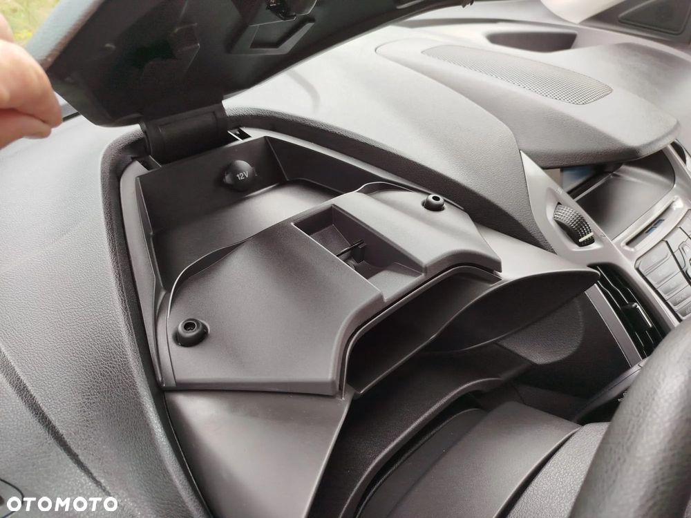 Ford Transit Connect - 21