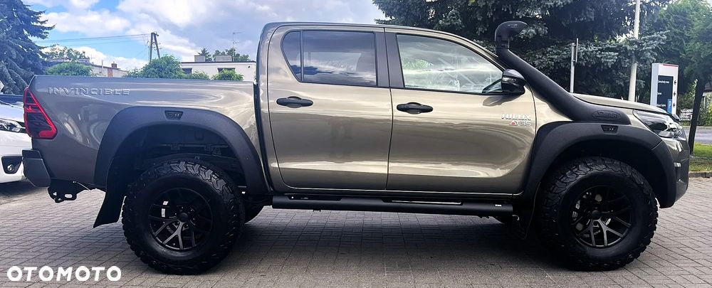 Toyota Hilux - 7