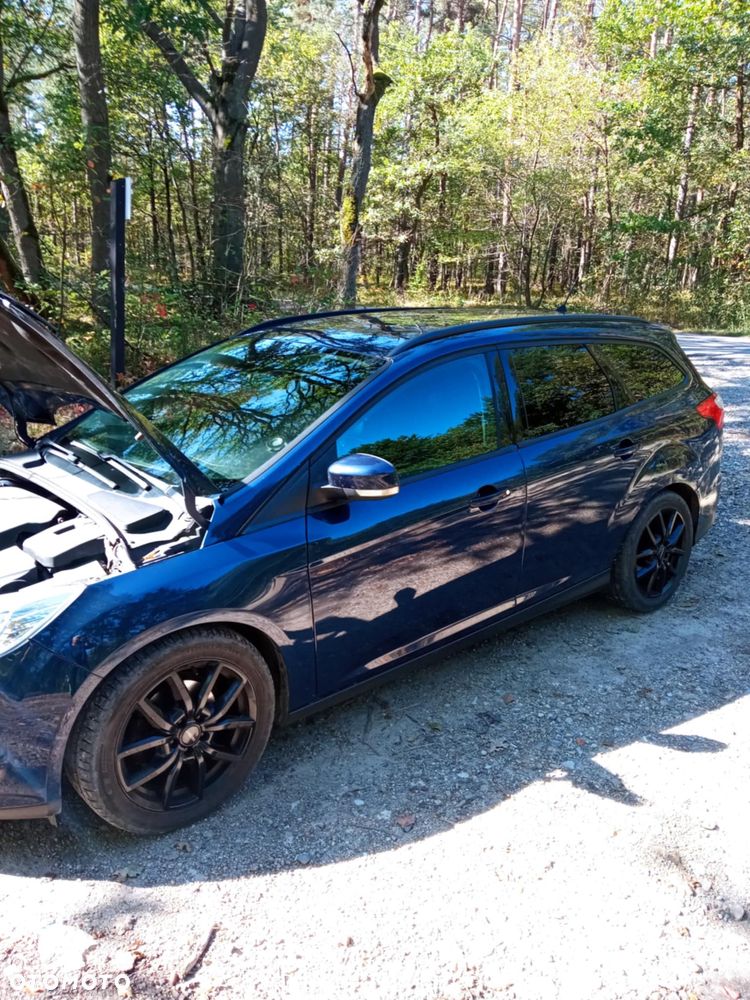 Ford Focus 1.6 TDCi DPF Champions Edition - 8