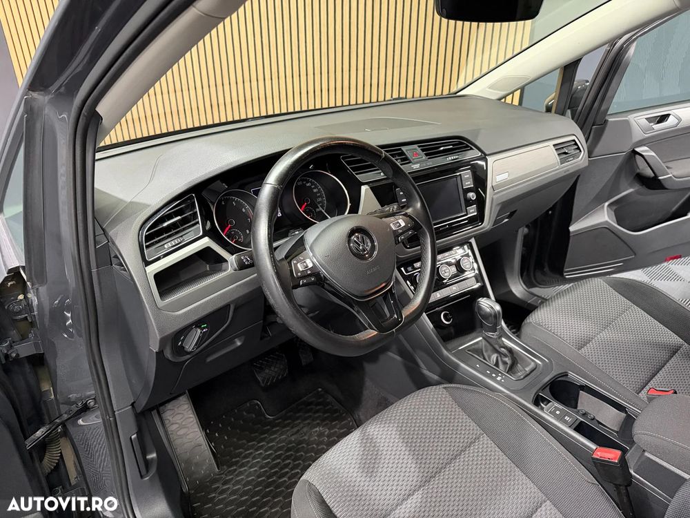 Volkswagen Touran 1.4 TSI DSG Comfortline - 14