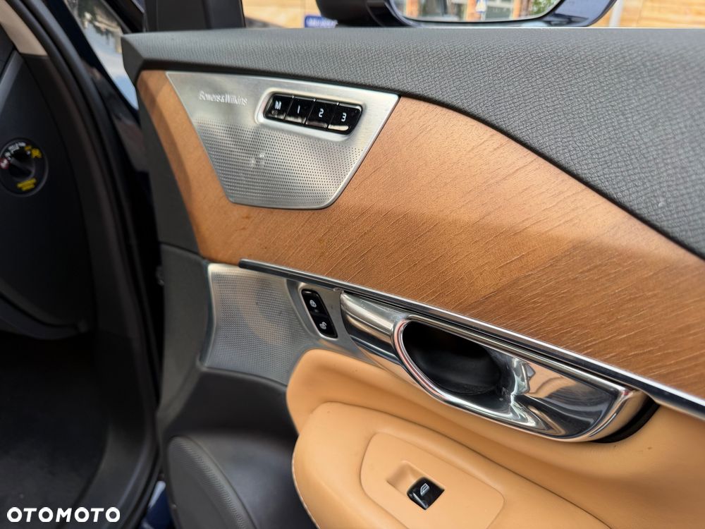 Volvo XC 90 D5 AWD Inscription - 6